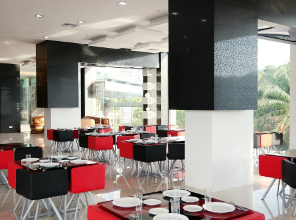 S Damansara Hotel 3*
